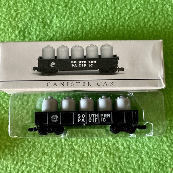 Southern Pacific N Scale Canister & Tank Car Open Boxes - Picture 3 of 11